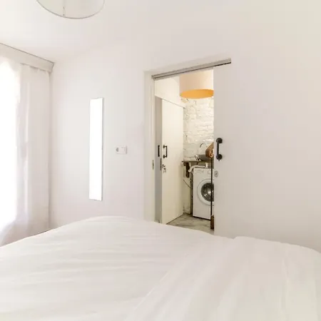 Single House Luminous And Chic Flat In Fatih Apartment *